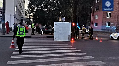 У Сумах в аварії загинув чоловік, троє - травмовані (ОНОВЛЕНЕ) У Сумах в аварії загинув чоловік, троє - травмовані (ОНОВЛЕНЕ)