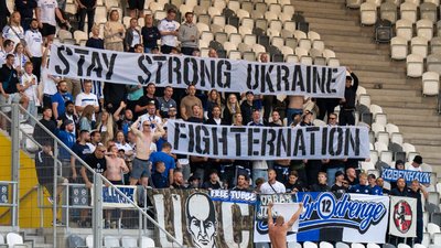 Фанати «Копенгагена» підтримали Україну під час дебюту «Полісся» у Лізі конференцій
