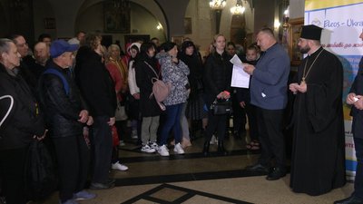 У Рівному частині переселенців дали продуктові сертифікати