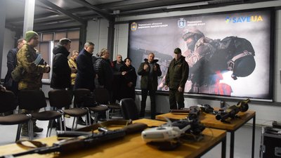 Для відпрацювання навичок стрільби: на Черкащині відкрили мультимедійний тир Для відпрацювання навичок стрільби: на Черкащині відкрили мультимедійний тир