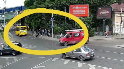 У Львові водій маршрутки збив 16-річну дівчину