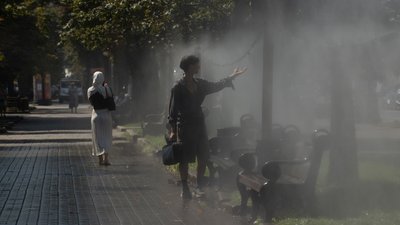 спека, Київ, погода, розпилювачі води