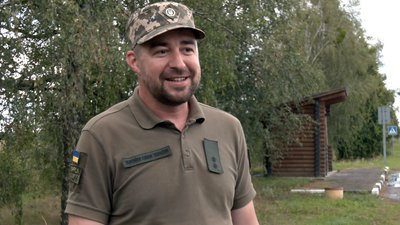 Водій "Борода" з Волині безплатно возить військових на міжміському маршруті Водій "Борода" з Волині безплатно возить військових на міжміському маршруті