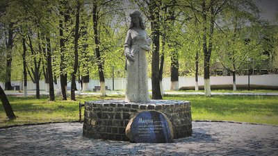 Житомир, парк імені М.Миклухо-Маклая, Малин