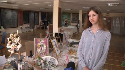 "Креативний дизайн від А до Я" – у Житомирі відкрили виставку творчих робіт юних дизайнерів "Креативний дизайн від А до Я" – у Житомирі відкрили виставку творчих робіт юних дизайнерів