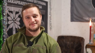 "Будемо їсти, будемо співати": як на Запорізькому напрямку бійці 128 ОГШБр відсвяткували Різдво "Будемо їсти, будемо співати": як на Запорізькому напрямку бійці 128 ОГШБр відсвяткували Різдво