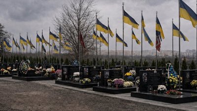 Кадр з фільму "Сусіди"