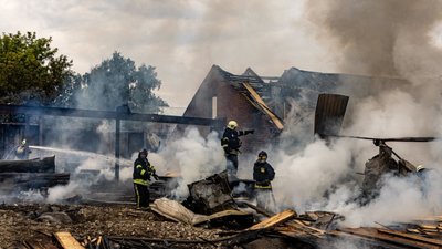 Рогань пожежа влучання дрона