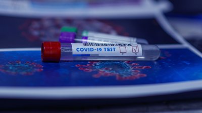 COVID-19 на Донбасі: 12 людей одужали, 4 захворіли