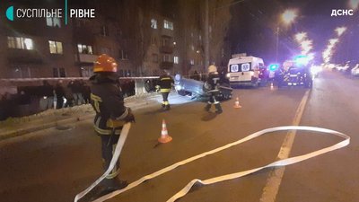 Одиночна ДТП: у Рівному перекинулась «BMW» Одиночна ДТП: у Рівному перекинулась «BMW»