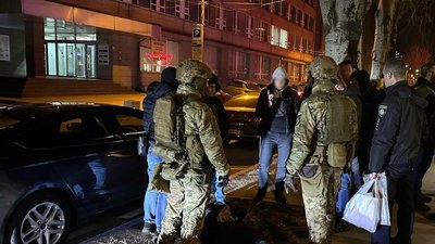 Удар по торговельному центру Нікополя, збитий дрон, агент Росії в ЗСУ. Головні новини Дніпропетровщини 6 березня Удар по торговельному центру Нікополя, збитий дрон, агент Росії в ЗСУ. Головні новини Дніпропетровщини 6 березня