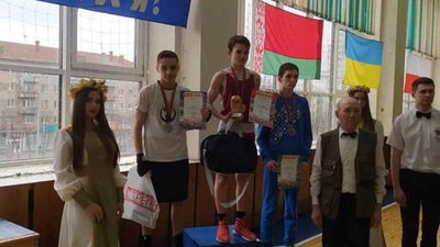 Херсонські боксери повернулись із Білорусі з перемогами
