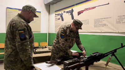 У Миколаєві готують майбутніх офіцерів ЗСУ У Миколаєві готують майбутніх офіцерів ЗСУ