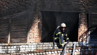 У Миколаєві горів стрілецький тир на площі 200 квадратних метрів