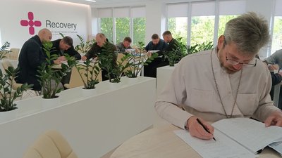 Клінічне душпастирство: на Волині священнослужителі вчаться на медичних капеланів Клінічне душпастирство: на Волині священнослужителі вчаться на медичних капеланів