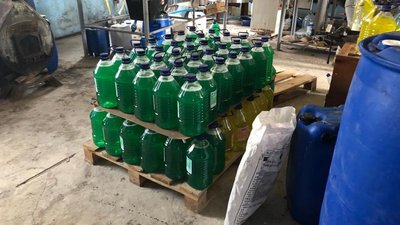 Фальсифіковані антисептики виробляли і продавали на Сумщині Фальсифіковані антисептики виробляли і продавали на Сумщині
