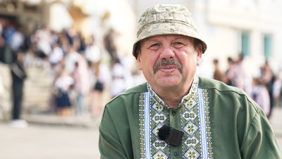 Директор на війні