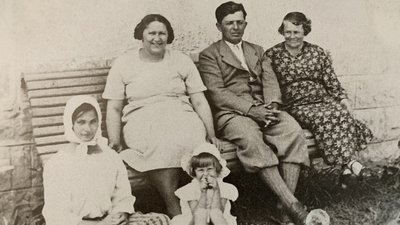 Родина Григорія Голинського