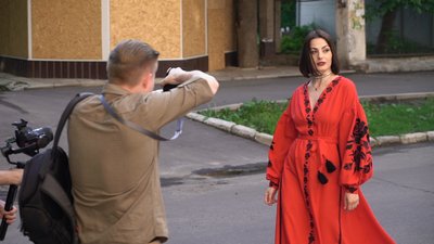 У Полтаві безплатно знімають весілля військових У Полтаві безплатно знімають весілля військових