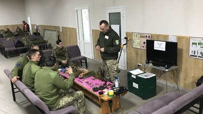 Тероборона на Полтавщині: як тренуються військові та що вивчають Тероборона на Полтавщині: як тренуються військові та що вивчають