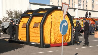У Черкасах випробовували хімічний комплекс для знезараження населення