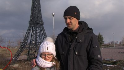На Запоріжжі встановили малу копію Ейфелевої вежі На Запоріжжі встановили малу копію Ейфелевої вежі