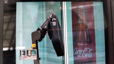 З аеропорту "Львів" евакуйовують людей через підозрілу сумку