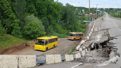 "За хронікою нашої роботи напишуть підручники з історії". Як працюють українські журналісти в умовах війни "За хронікою нашої роботи напишуть підручники з історії". Як працюють українські журналісти в умовах війни