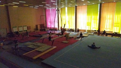 У Кропивницькому готуватимуть ліжкомісця у спорткомплексах У Кропивницькому готуватимуть ліжкомісця у спорткомплексах