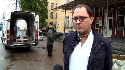 Волонтери поповнили медичним устаткуванням пологове відділення міської лікарні №1 у Житомирі Волонтери поповнили медичним устаткуванням пологове відділення міської лікарні №1 у Житомирі
