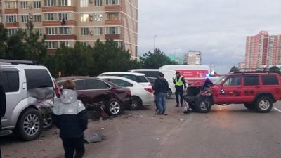 В Одеській області підліток влаштував ДТП з шістьма автівками
