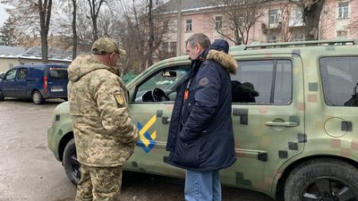 Тернополянин організував пункт обігріву, який переріс у волонтерський рух Тернополянин організував пункт обігріву, який переріс у волонтерський рух