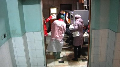 Мешканця Миколаївщини, який стріляв у поліцейських, суд взяв під варту Мешканця Миколаївщини, який стріляв у поліцейських, суд взяв під варту