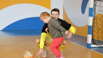 У Черкасах відбувся благодійний турнір за кубок з футзалу У Черкасах відбувся благодійний турнір за кубок з футзалу