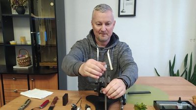 "Початок є, а кінця цим знанням немає": тернополянин про своє хобі гострити кухонні ножі