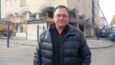 У центрі Харкова пошкоджені 111 будівель. Як усувають наслідки ракетних ударів