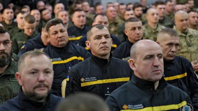 Вінницьких рятувальників відзначили державними нагородами Вінницьких рятувальників відзначили державними нагородами