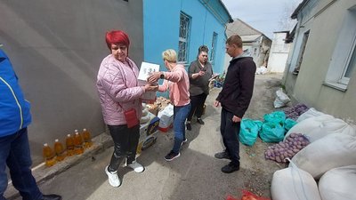 Допомога та підтримка. Як у Миколаєві благодійний фонд продовжив свою діяльність під час війни