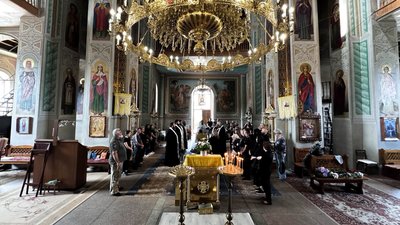 У Мукачеві попрощалися із полеглим захисником Василем Митровкою