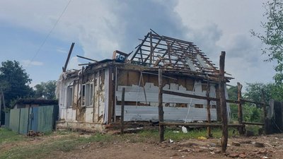 Двічі обстрілювали з артилерії — наслідки російських обстрілів села Писарівка Сумського району Двічі обстрілювали з артилерії — наслідки російських обстрілів села Писарівка Сумського району