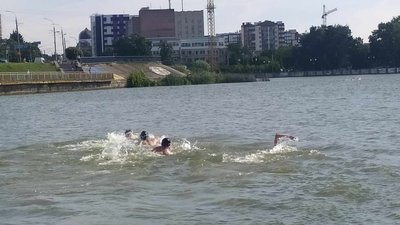 У Хмельницькому проходить чемпіонат України з триатлону серед спортсменів-аматорів У Хмельницькому проходить чемпіонат України з триатлону серед спортсменів-аматорів