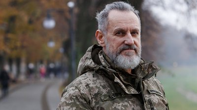 "Тільки ми можемо перемогти росіян, за нас це ніхто робити не буде": історія сержанта Миколи, який служить в ТЦК