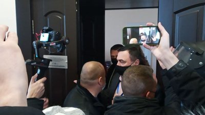 У Полтаві міськвиконком ухвалив рішення щодо перекриття тротуару на вулиці Героїв АТО У Полтаві міськвиконком ухвалив рішення щодо перекриття тротуару на вулиці Героїв АТО