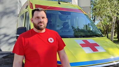 Травмовані внаслідок вибуху: як зараз себе почувають миколаївські рятувальники Травмовані внаслідок вибуху: як зараз себе почувають миколаївські рятувальники
