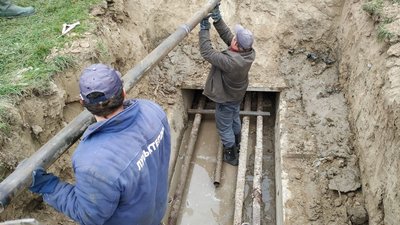 Тепловики усувають причини витоків тепломереж Тепловики усувають причини витоків тепломереж
