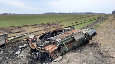 "Звірськи катували". Що розказують жителі села на Сумщині, яке 10 днів окуповували росіяни "Звірськи катували". Що розказують жителі села на Сумщині, яке 10 днів окуповували росіяни