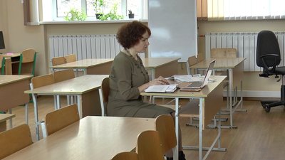 Уроки серед лісу та власні екосистеми на підвіконні. Як карантин змінив роботу учителів Полтавщини Уроки серед лісу та власні екосистеми на підвіконні. Як карантин змінив роботу учителів Полтавщини