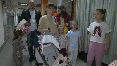 Свято для дітей-переселенців Свято для дітей-переселенців