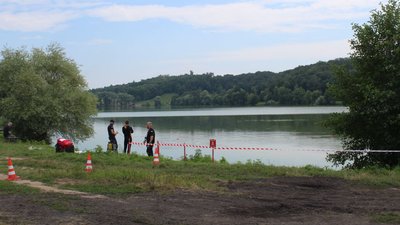 Рятувальники розмінували територію села Бездрик на Сумщині Рятувальники розмінували територію села Бездрик на Сумщині