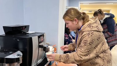 У Тернополі волонтерили школярі